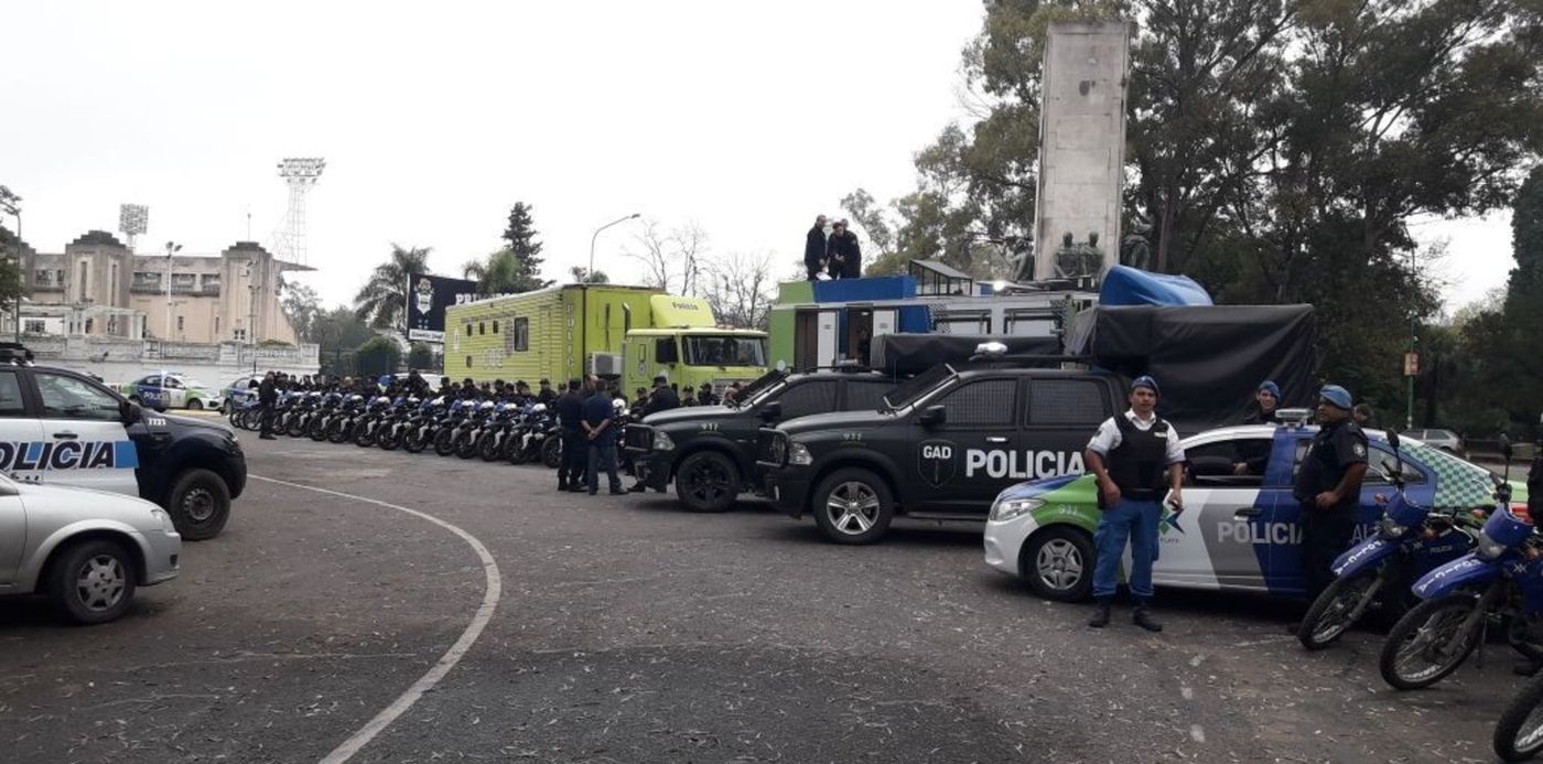 1527463494409.jpg?&cw=1920&ch=950