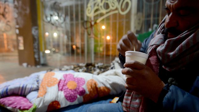 la oposicion pide informes por la asistencia a personas en situacion de calle en plena ola de frio