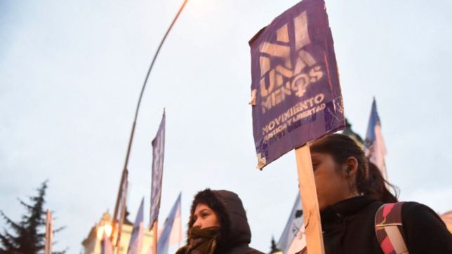 una mujer termino internada en la plata tras una salvaje golpiza de su ex