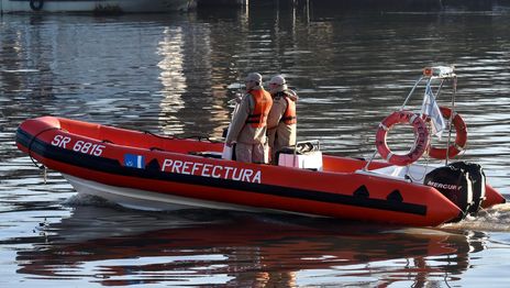 ¿Qué se sabe de los pescadores que desaparecieron en el Río de la Plata y son intensamente buscados? ¿Qué se sabe de los pescadores que desaparecieron en el Río de la Plata y son intensamente buscados?
