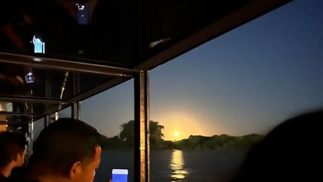 berisso ofrece recorridos en barco por el rio santiago y a la luz de la luna