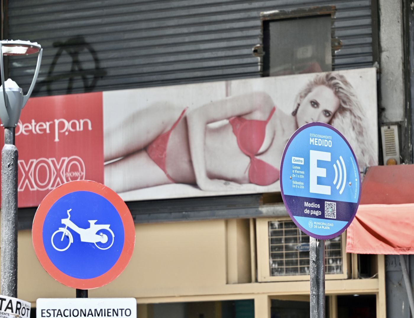 En La Plata habrá un nuevo sistema para controlar el estacionamiento medido.