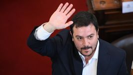 julio alak le robo a maximo kirchner un concejal clave en su linea sucesoria julio alak le robo a maximo kirchner un concejal clave en su linea sucesoria