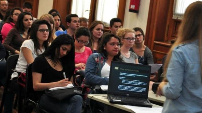 cierra la inscripcion para los cursos del plan fines en la unlp