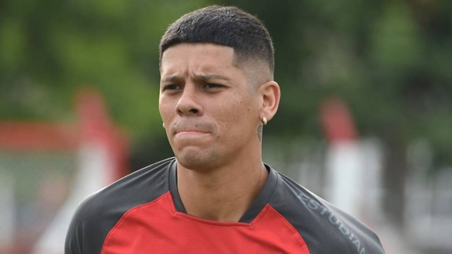 confirmado: marcos rojo no vuelve a estudiantes