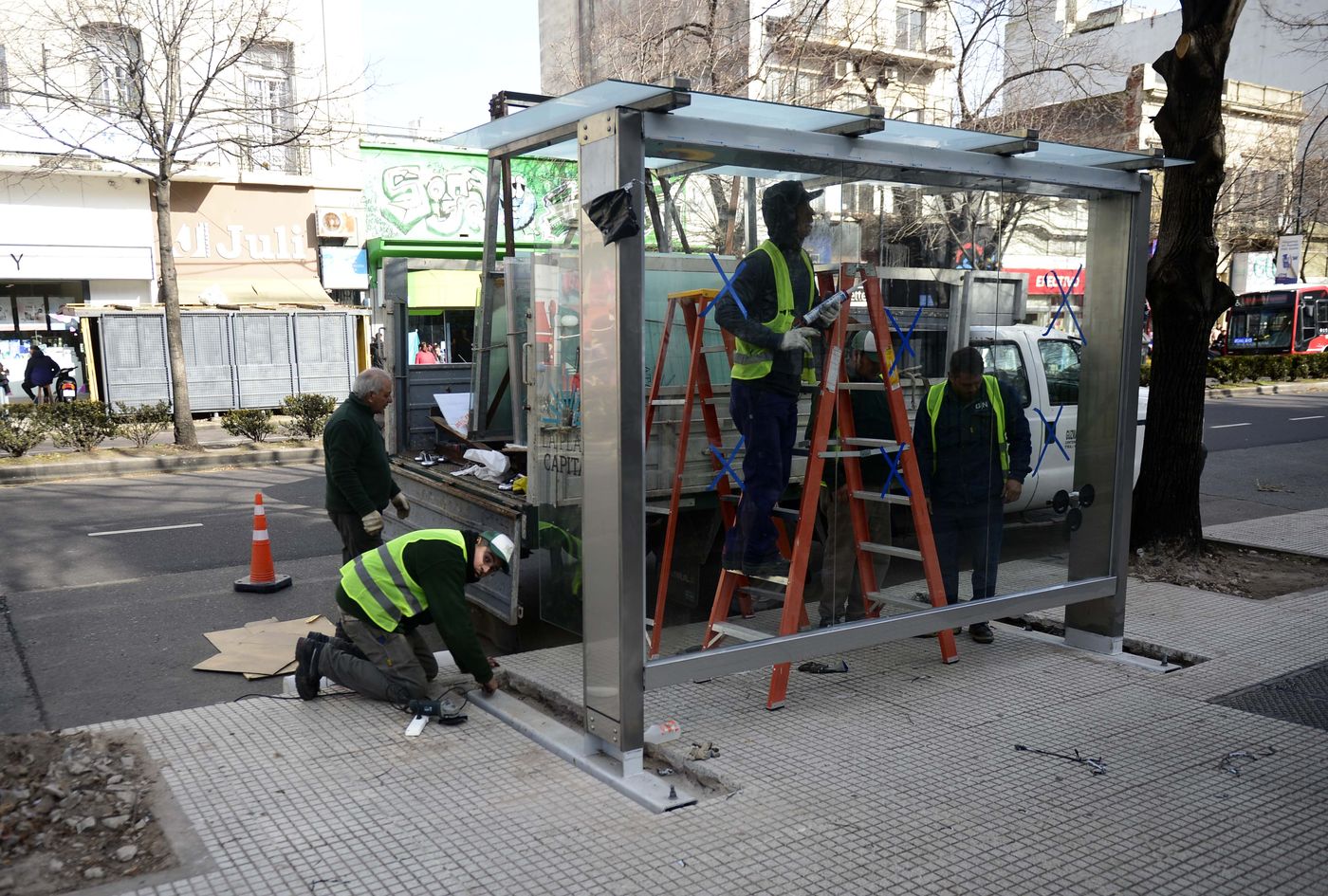 Nuevas paradas de micros (3).JPG