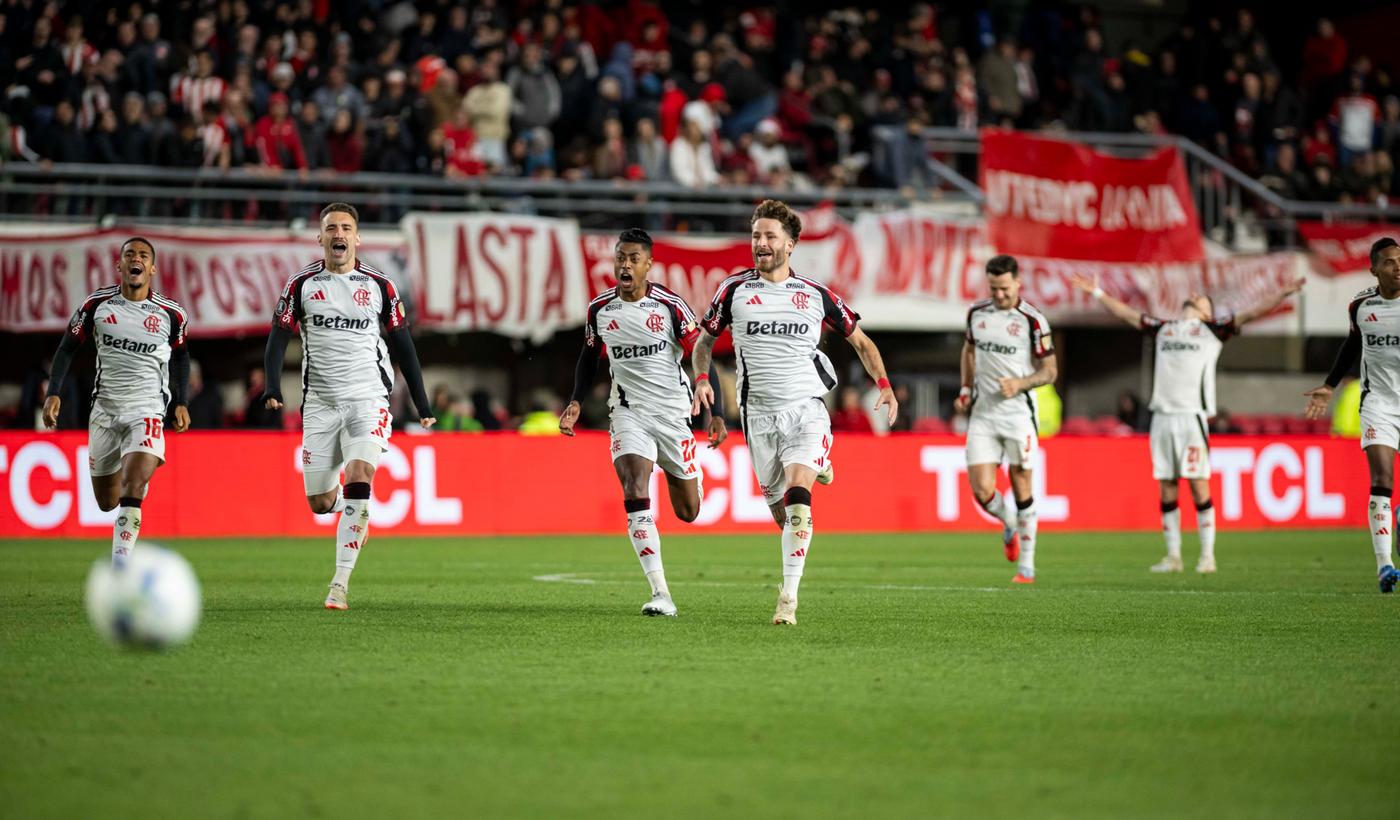 Flamengo festejo Estudiantes