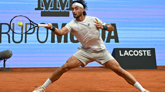 batacazo de thiago tirante y triunfo de tomas etcheverry para que el tenis de la plata siga sonando en madrid