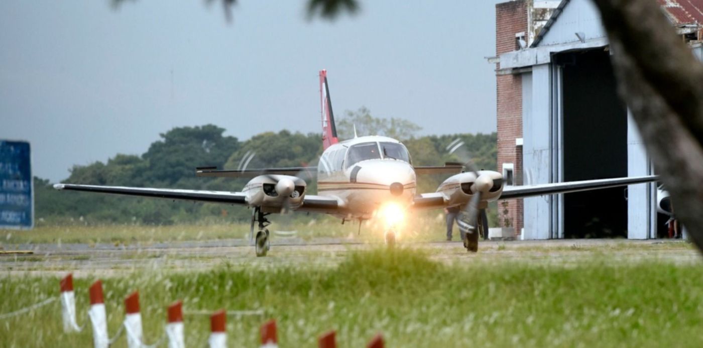 Garro reveló avances sobre el aeropuerto de La Plata: Estamos charlando con  empresarios