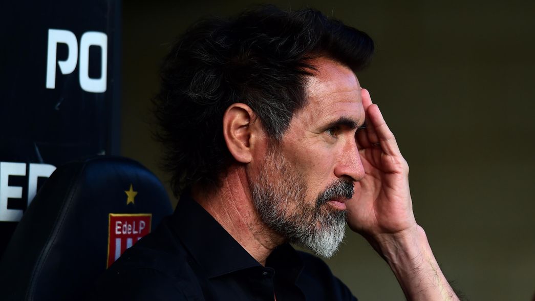 La mala noticia que recibió Estudiantes antes del debut en Venezuela por Copa Libertadores