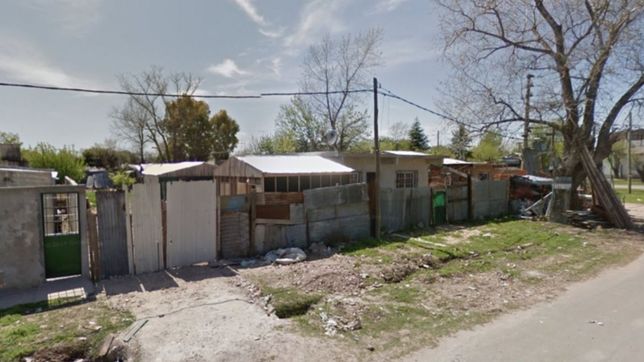 ataco a su exmujer y a su hija, pero lo detuvieron los vecinos