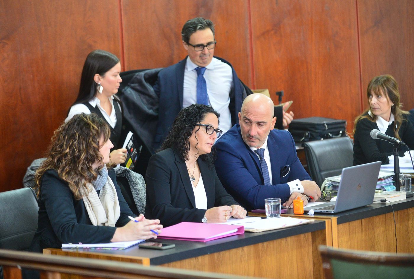 Sabrina Lauret, Andrea Reynoso y Matías Pietra Sanz, la abogacía que representa a las familias denunciantes.
