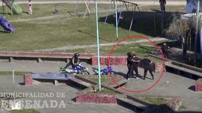 el secretario de seguridad de ensenada dijo que a los agentes les falto huevos