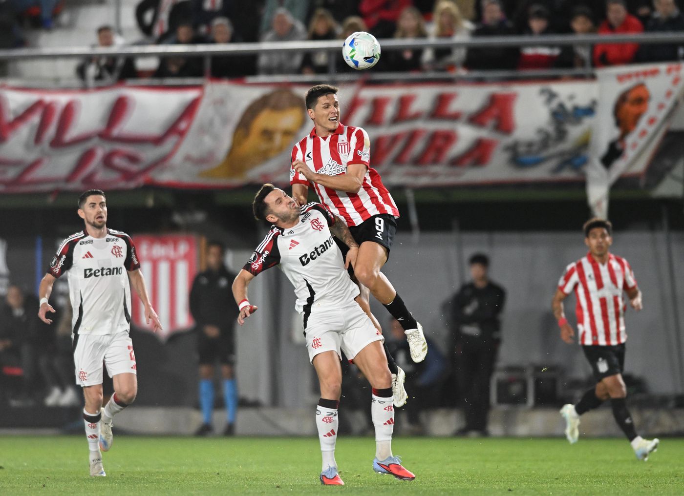 Estudiantes Flamengo Carrillo