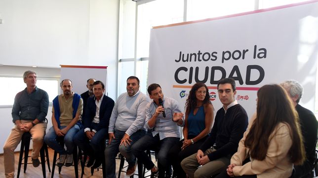 la ucr de la plata lanza junto a aliados un frente electoral de centro para competir en septiembre