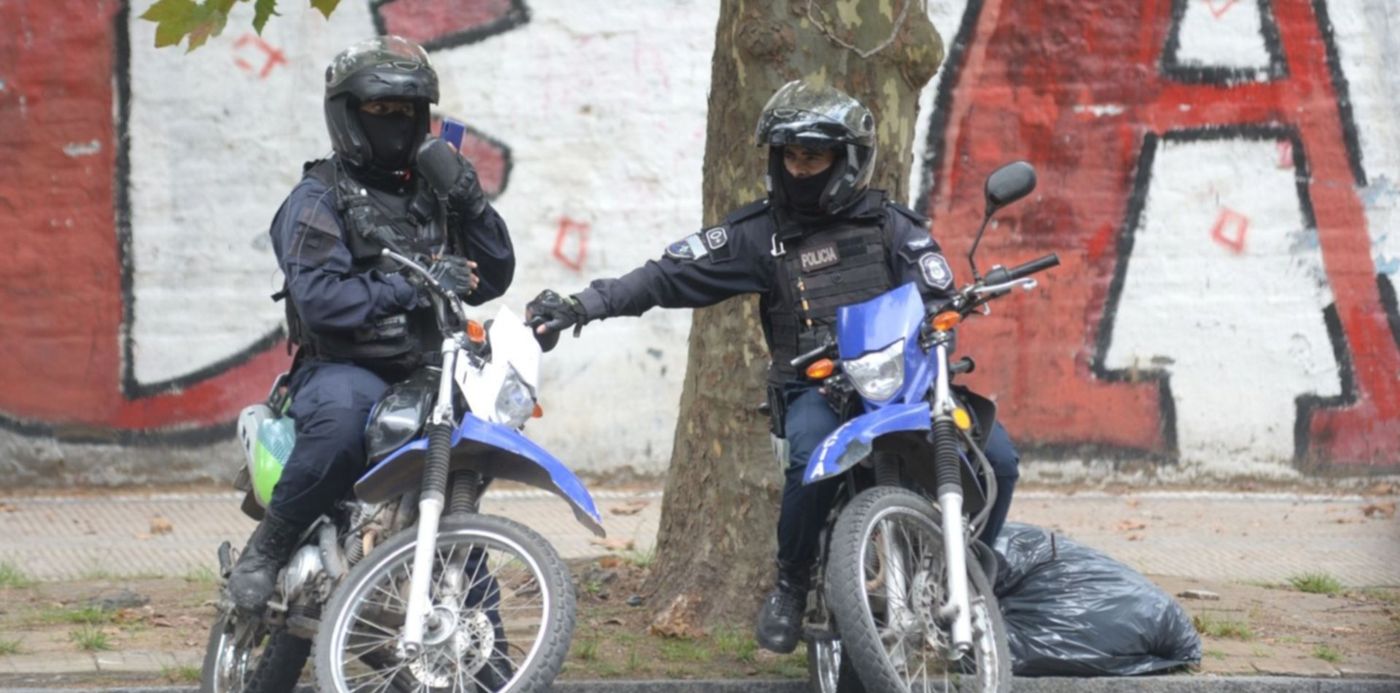 Alarma en un colegio de La Plata por un exhibicionista que acosa a  estudiantes