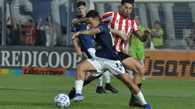 Las dos fechas tentativas que aparecen en la agenda de Estudiantes para jugar la Supercopa Argentina