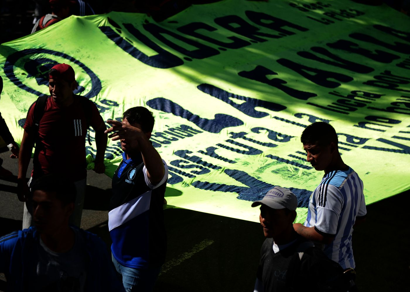 Marcha de la UOCRA (6).JPG