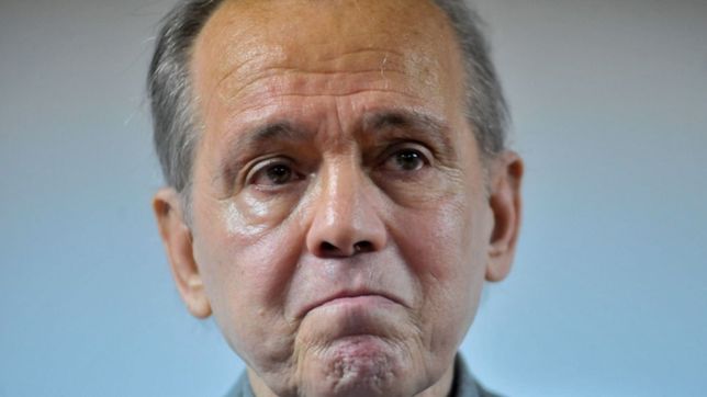 al borde de las lagrimas, reaparecio alejandro sabella y hablo de estudiantes y la seleccion