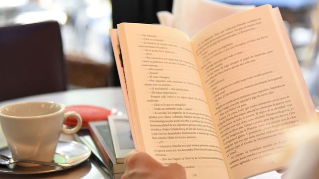 la editorial de la municipalidad de la plata convoca a autores de textos de fantasia y ciencia ficcion