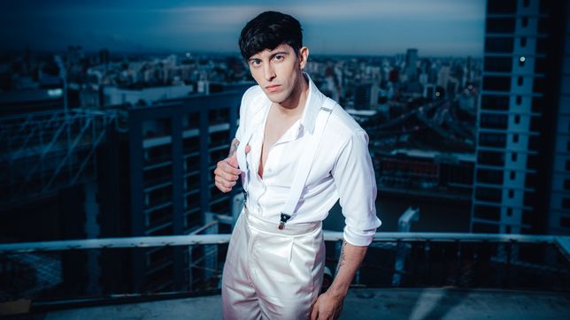 tras agotar en tiempo record las entradas para su show, robleis lanza una nueva funcion en la plata