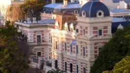 los alarmantes numeros que la provincia mostro a los gremios antes de las paritarias los alarmantes numeros que la provincia mostro a los gremios antes de las paritarias