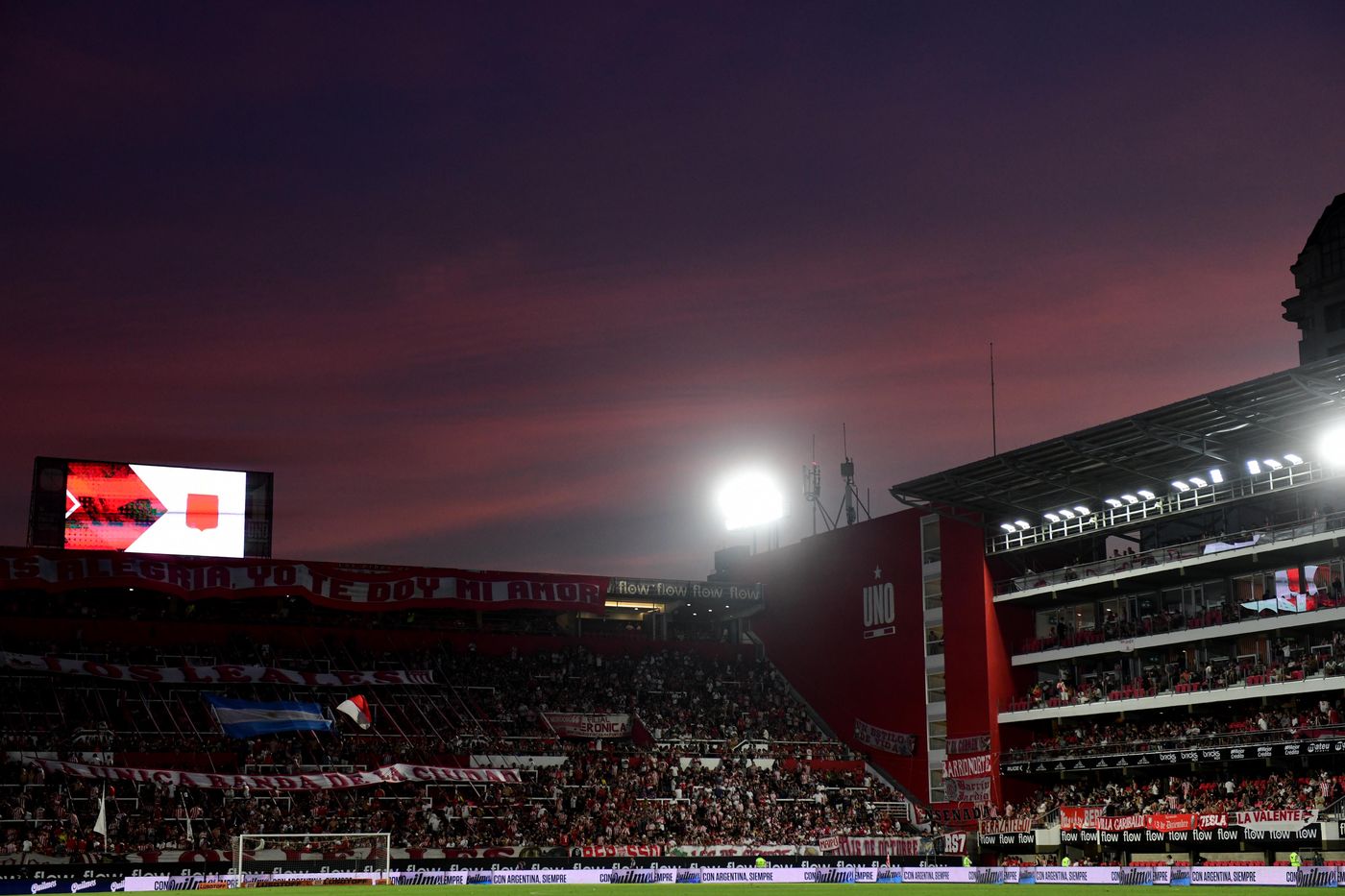 Estudiantes Unión hinchada (3).jpg
