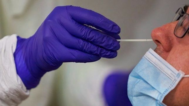 reportan cuatro muertes y 79 contagios por coronavirus en la plata