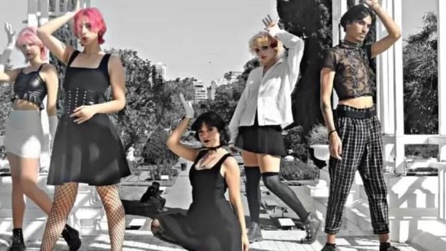 un grupo platense de k-pop clasifico al mundial de mexico y busca apoyo para poder viajar