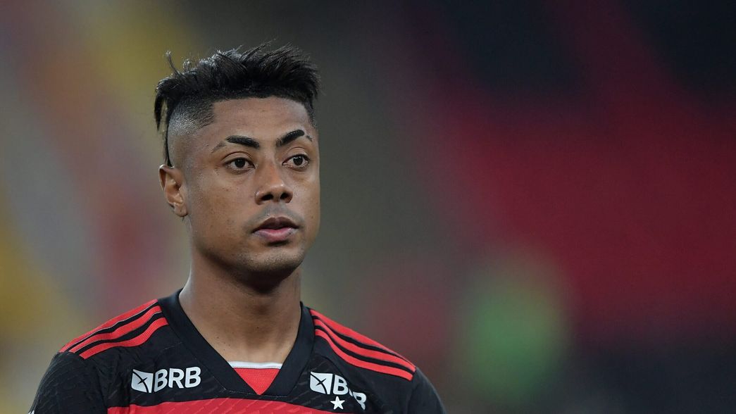 Conmebol abrió un expediente disciplinario contra Bruno Henrique por los gestos a la hinchada de Estudiantes