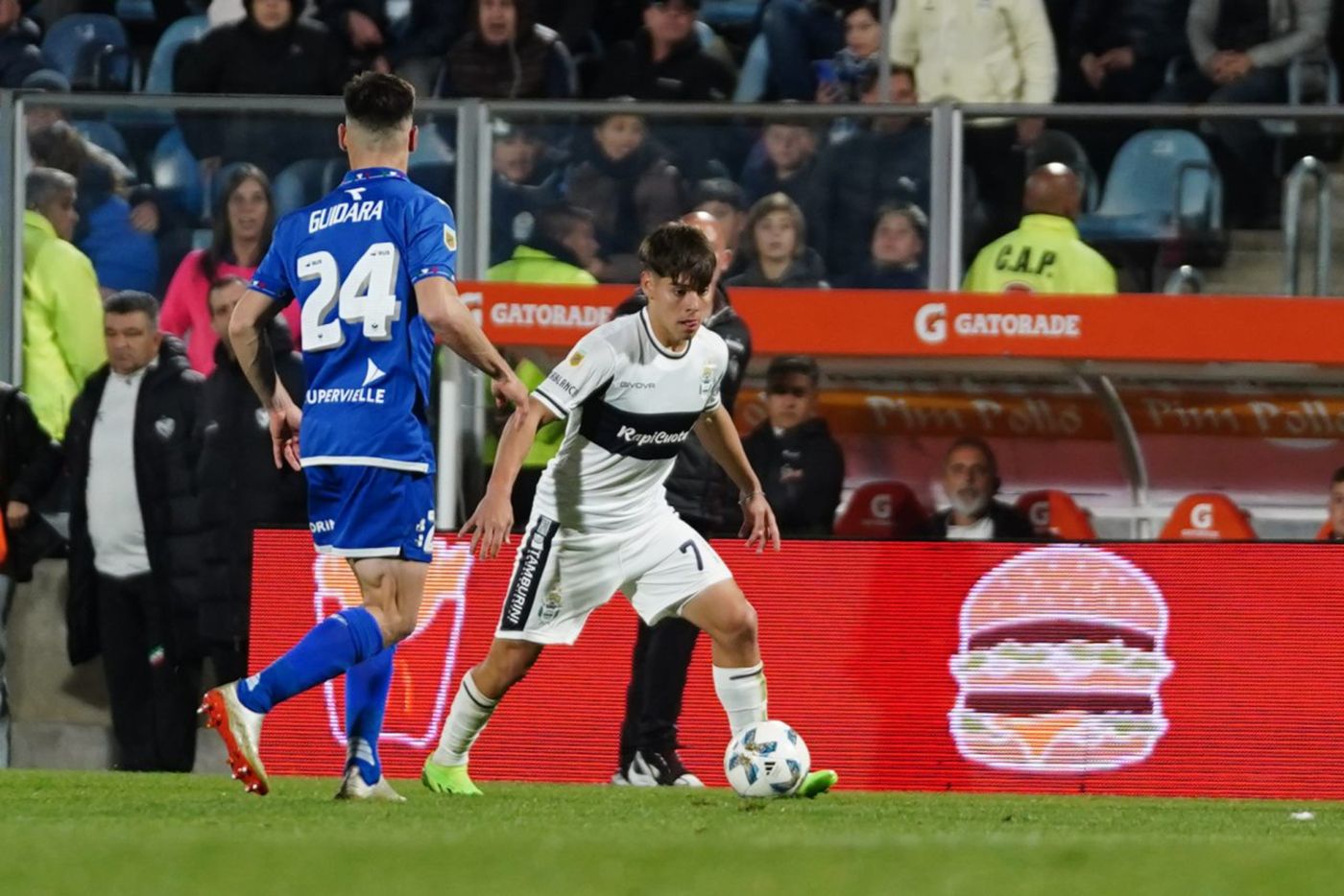 Benjamín Domínguez Gimnasia 2.jpg