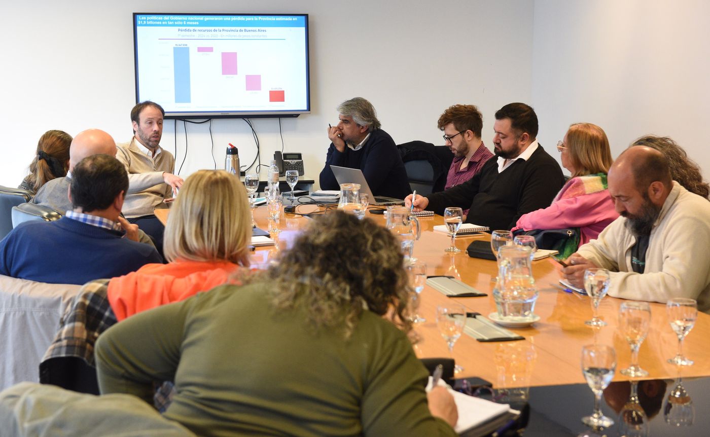 Pablo López gremios bonaerenses2.jfif