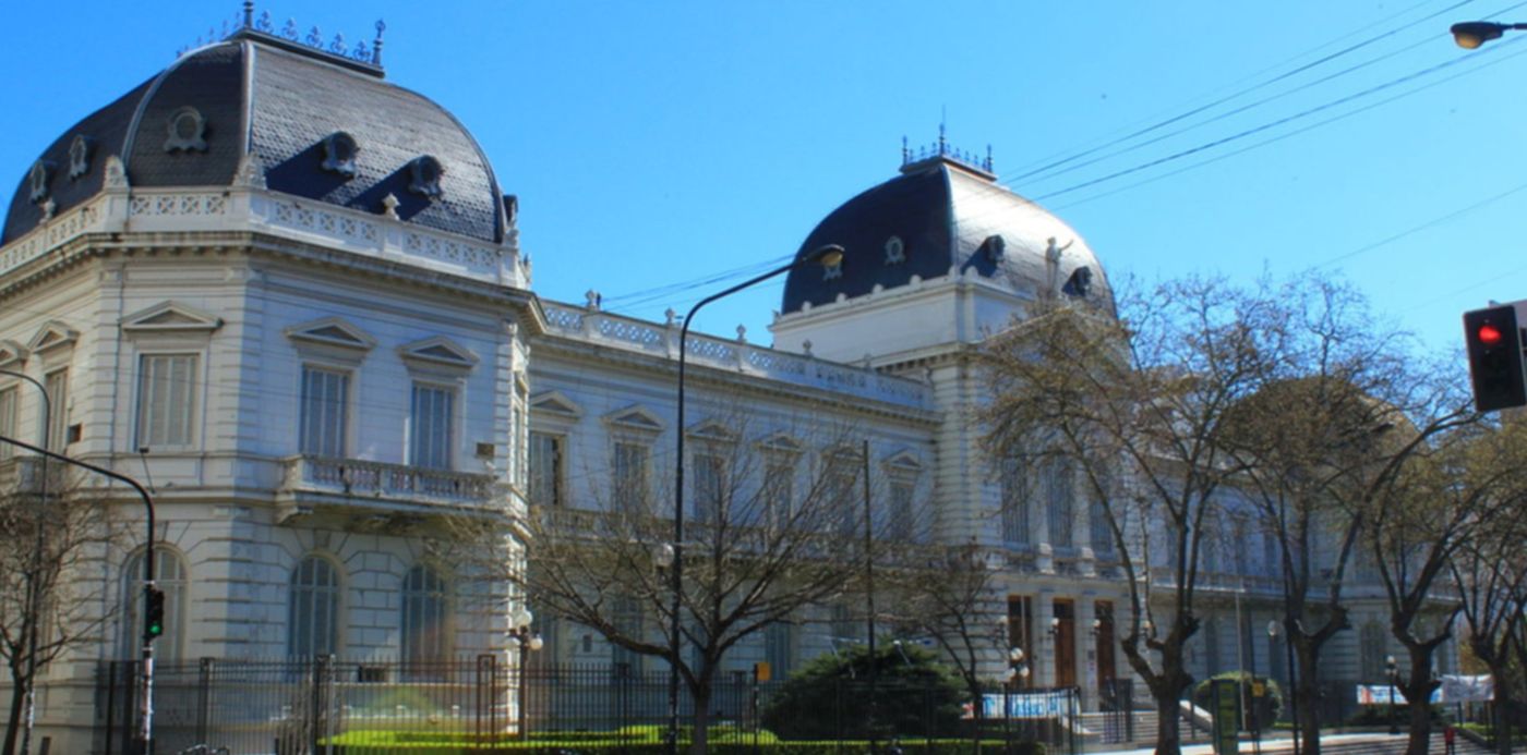 1531515413098.jpg?height=595&scaleX=1&ow=1200&scaleY=1&oh=800&x=8&y=101&width=1189&rotate=0&&cw=1920&ch=950