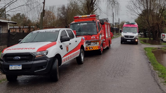 bomberos voluntarios de la plata ayudaron a dar a luz a una mujer de el peligro