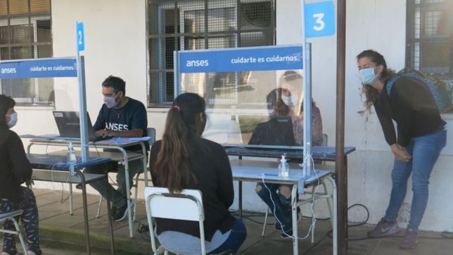 auh, jubilaciones, pensiones y mas: ¿cuanto pagara la anses en junio a cada beneficiario?