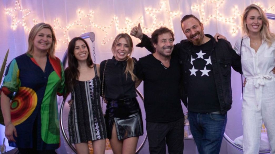 Glamour, brillos y zapatos: Sarkany inauguró una imponente tienda en City Bell
