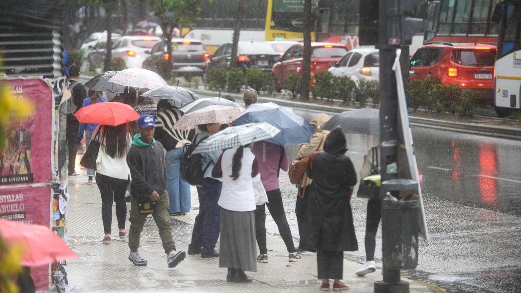 Lanzan un alerta amarillo para La Plata y la región ante la llegada de la ciclogénesis y Santa Rosa