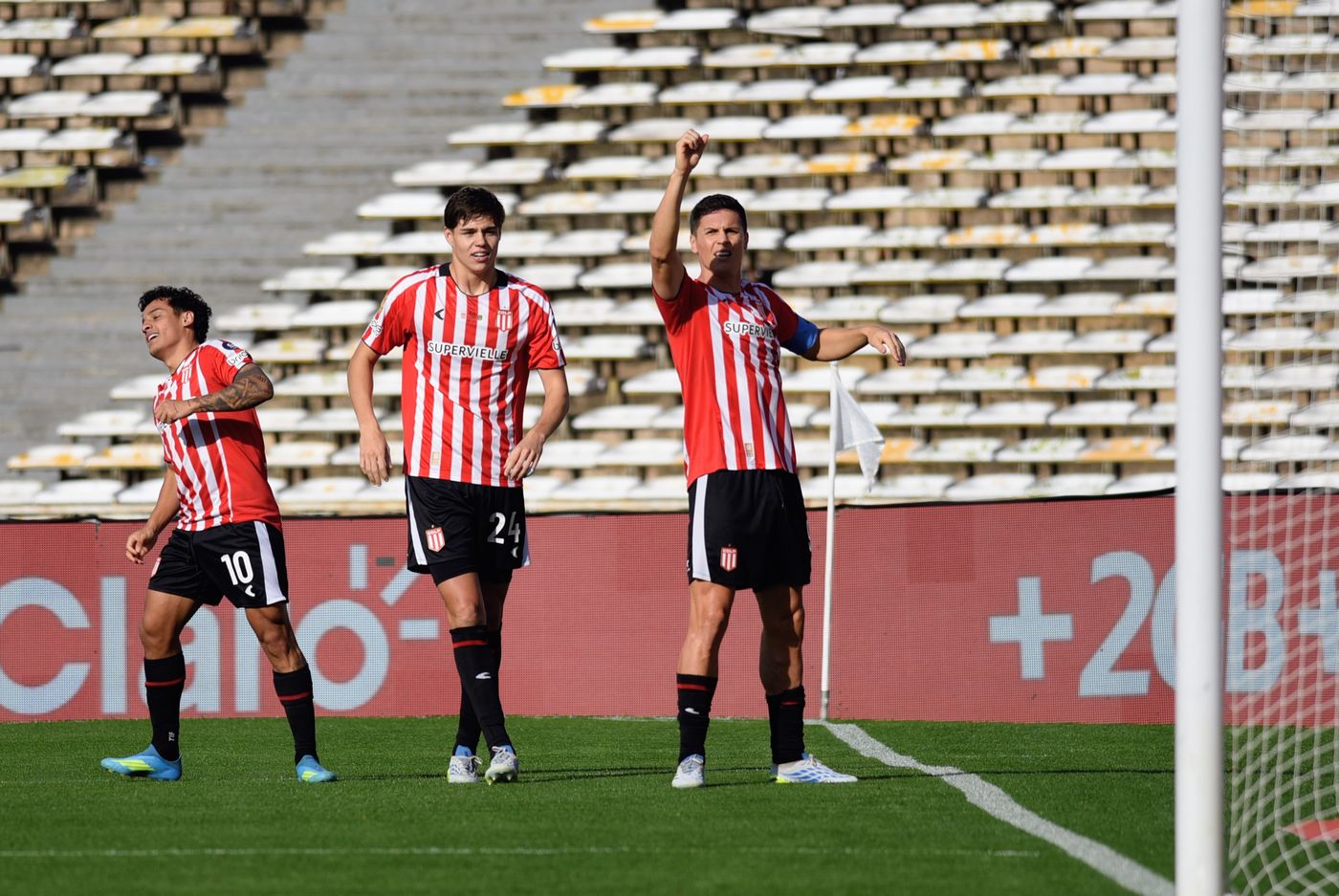 Estudiantes Rosario Central Carrillo
