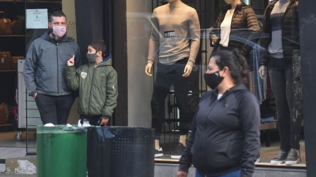 la nueva etapa de restricciones empezo en la plata con 239 contagios y 12 muertos