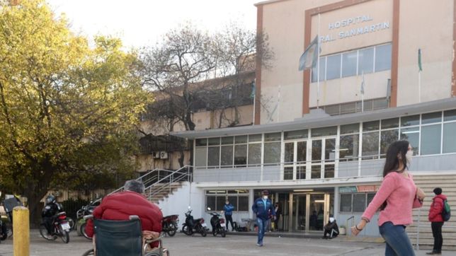 murio un preso con covid-19 y hay otro grave tras un incendio en una carcel de la plata