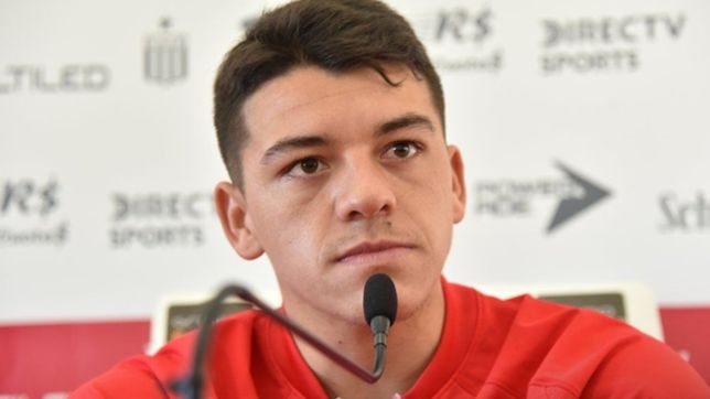 la reaccion de la chica que denuncio a garcia tras la rescision del contrato en el pincha