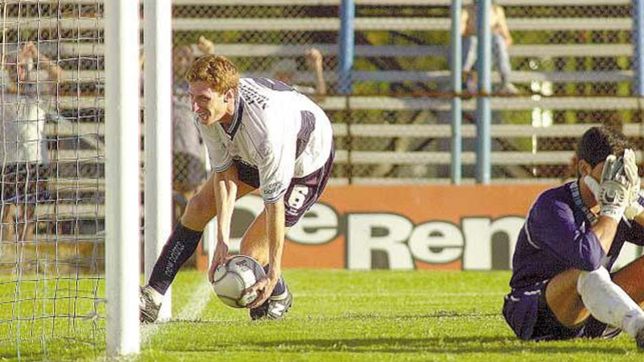 gimnasia y colon en el bosque: el recuerdo a dos decadas de aquel historico 6 a 6