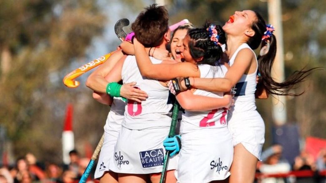 En el primer clásico de hockey de la historia, Gimnasia se impuso a Estudiantes