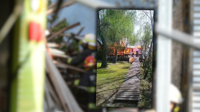 se registraron nuevos incendios en la isla santiago y creen que el fuego pudo haber sido intencional