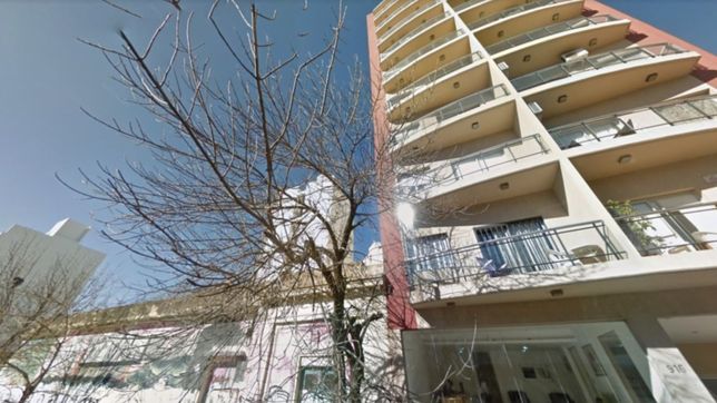 desidia, facturas impagas y corte de luz: el drama de un edificio en pleno centro platense