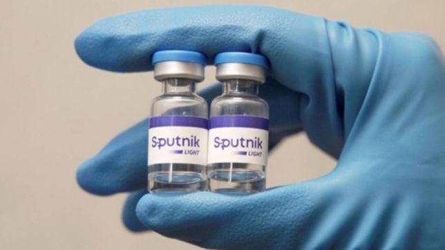 rusia ya empezo a distribuir la sputnik light de una sola dosis