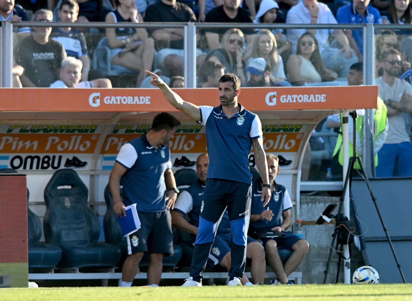 Gimnasia Vélez Zaniratto
