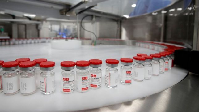 una reconocida medica egresada de la unlp considero muy valida la combinacion de vacunas