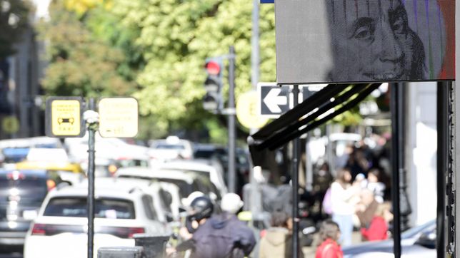 ¿por que allanaron casas de cambio de la plata y la provincia?