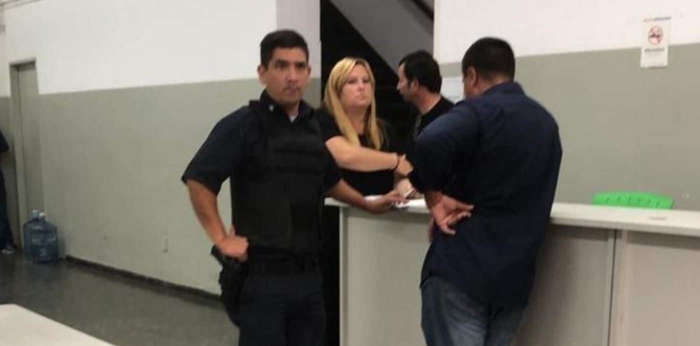 1552942023231.jpg?height=358&rotate=0&scaleX=1&scaleY=1&oh=648&x=3&y=66&width=716&ow=720&&cw=1920&ch=950